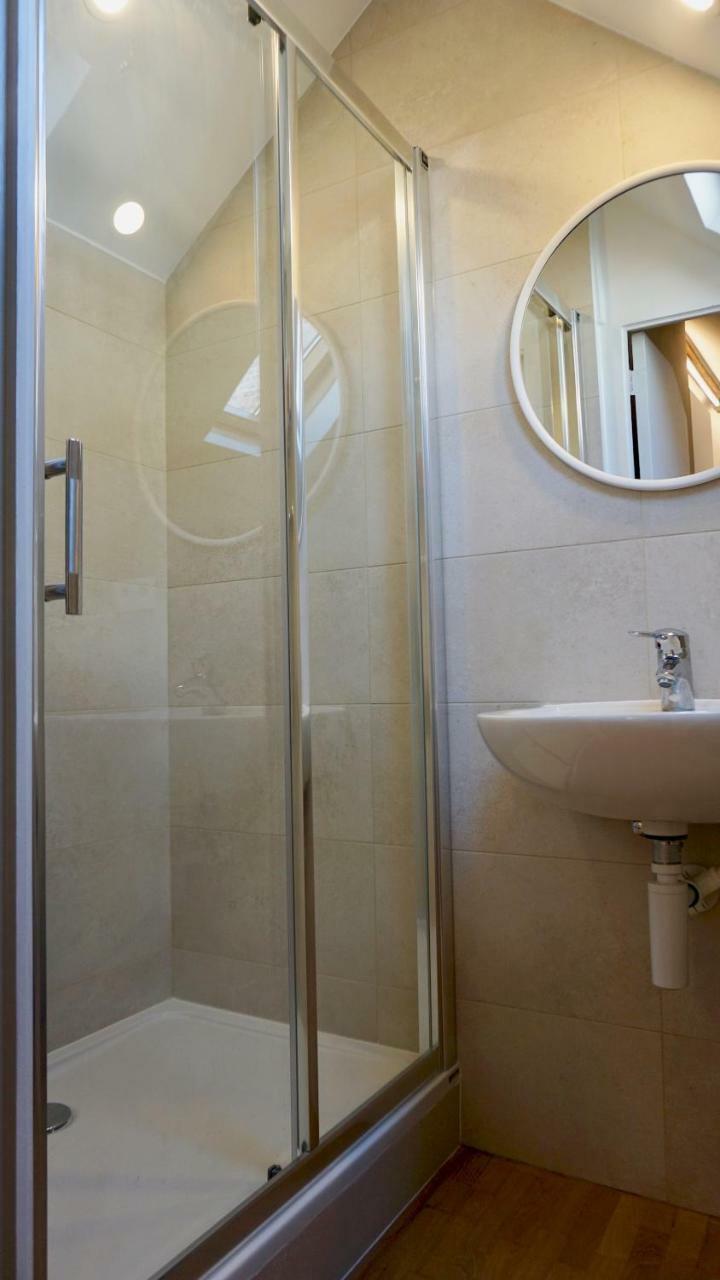 Unit 8 - Charming Loft Apt. Near Avenue Louise Free Parking Брюссель Экстерьер фото